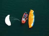 05.007.Rundkappe oben : Gin, Gleitschirmfliegen, Idroseetraining, Rettungsboot, Rettungsschirme